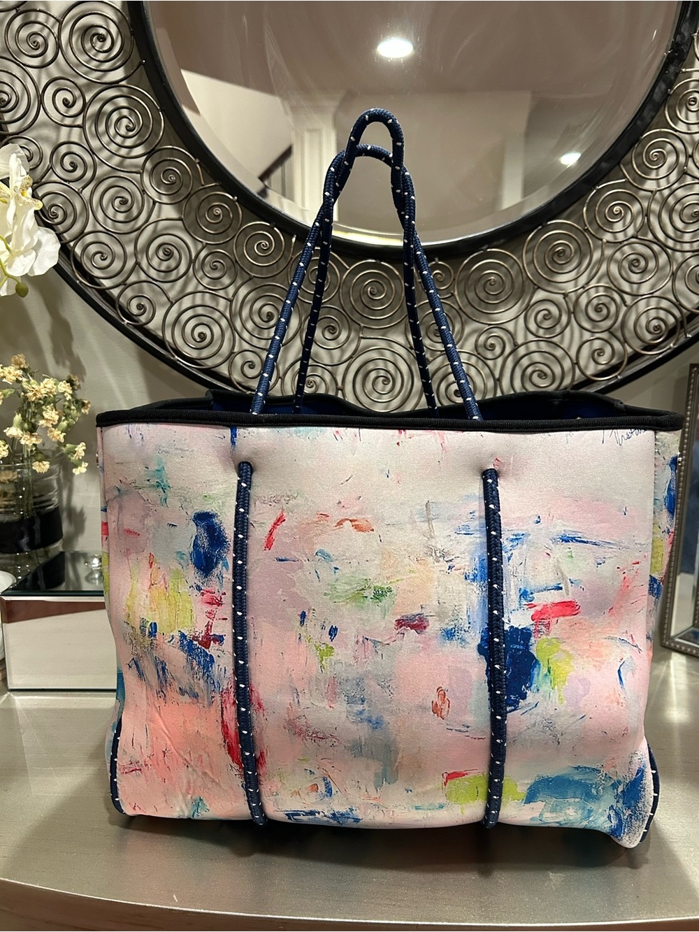 PARKER & HYDE Paint-Splatter waterproof beach Bag in Pastel Pink and Navy